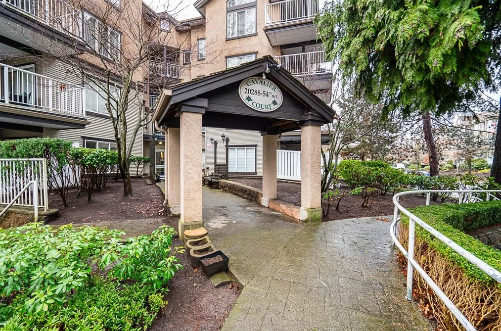 304 20288 54 AVENUE, Langley BC V3A 3W3, Langley BC — Residential for Sale - Photo 3