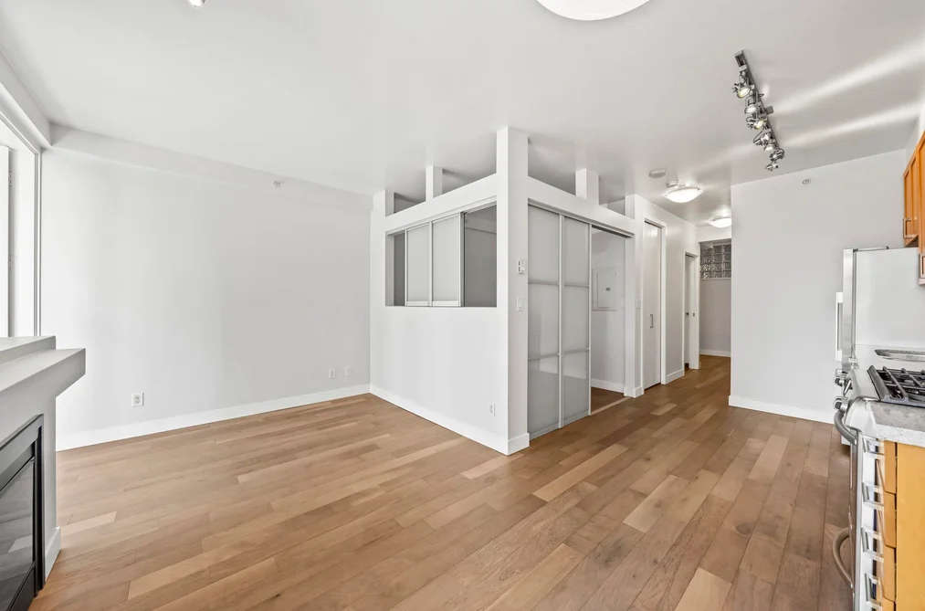 304 2055 YUKON STREET, Vancouver BC V5Y 4B7, Vancouver BC — Residential for Sale - Photo 4