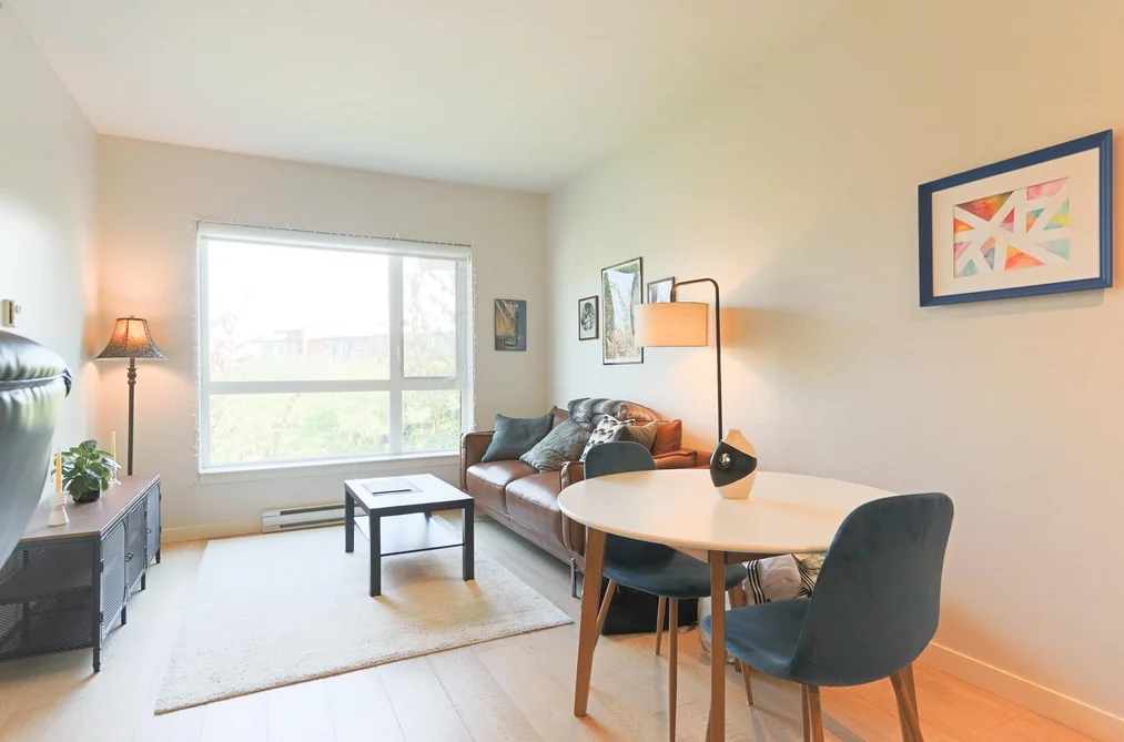 304 215 BROOKES STREET, New Westminster BC V3M 0G5, New Westminster BC — Residential for Sale - Photo 2