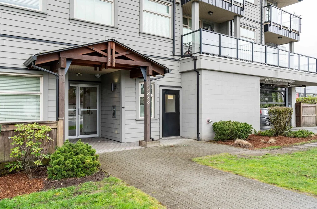 304 22858 LOUGHEED HIGHWAY, Maple Ridge BC V2X 2V6, Maple Ridge BC — Residential for Sale - Photo 4