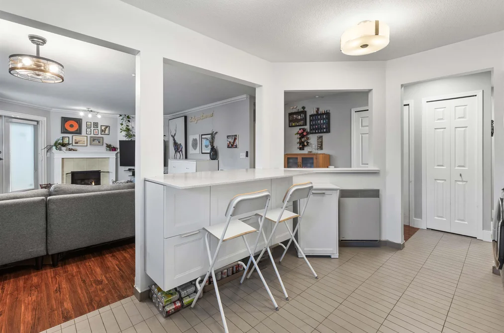 304 25 RICHMOND STREET, New Westminster BC V3L 5P9, New Westminster BC — Residential for Sale - Photo 5