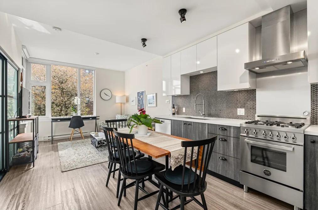 Condo for sale at 304 311 E 6th Avenue Vancouver British Columbia - MLS: R3116125