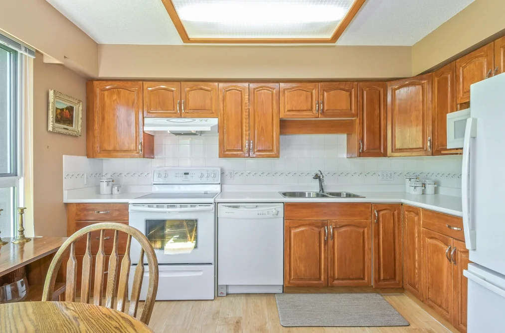 304 3150 GLADWIN ROAD, Abbotsford BC V2T 5S9, Abbotsford BC — Residential for Sale — Photo 10 of 31