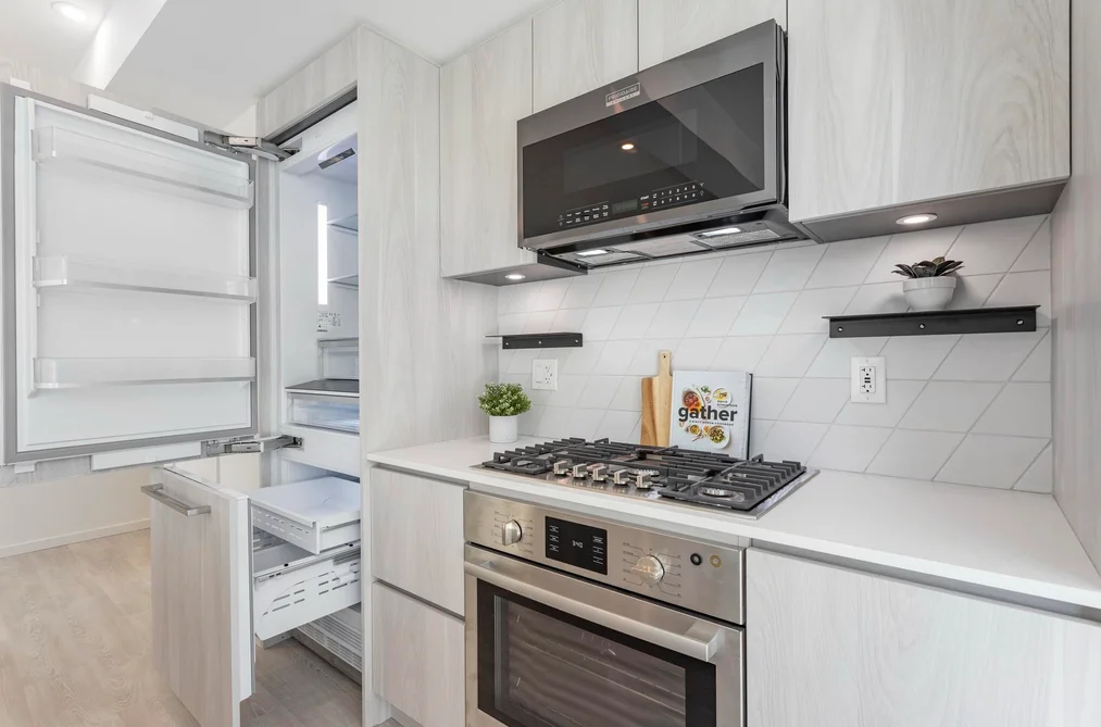 304 3264 VANNESS AVENUE, Vancouver BC V5R 4V3, Vancouver BC — Residential for Sale - Photo 5