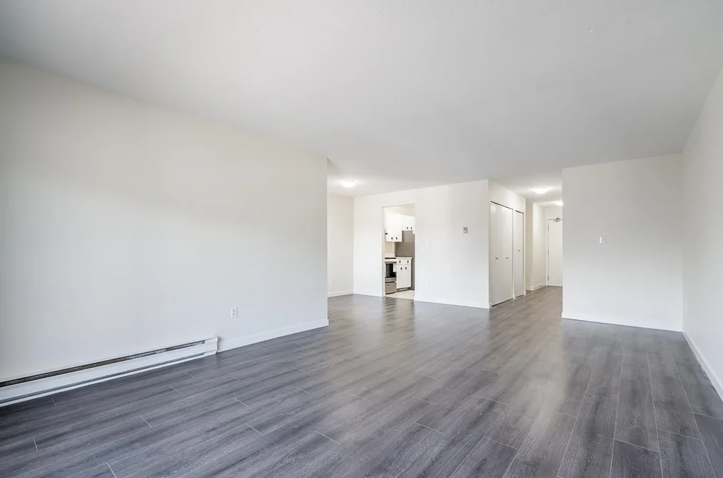 304 33850 FERN STREET, Abbotsford BC V2S 6C3, Abbotsford BC — Residential for Sale - Photo 4