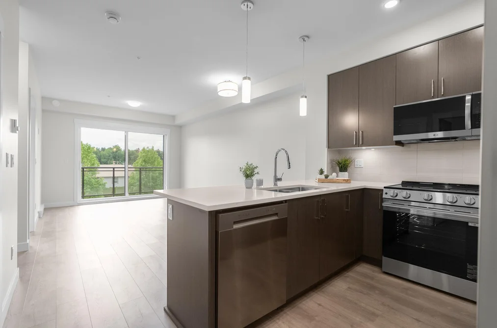 304 33886 PINE STREET, Abbotsford BC V2S 0N9, Abbotsford BC — Residential for Sale - Photo 3