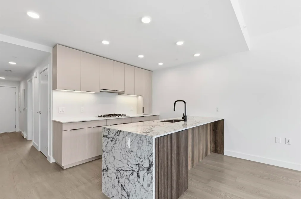 304 3590 W 39TH AVENUE, Vancouver BC V6N 3A5, Vancouver BC — Residential for Sale - Photo 3