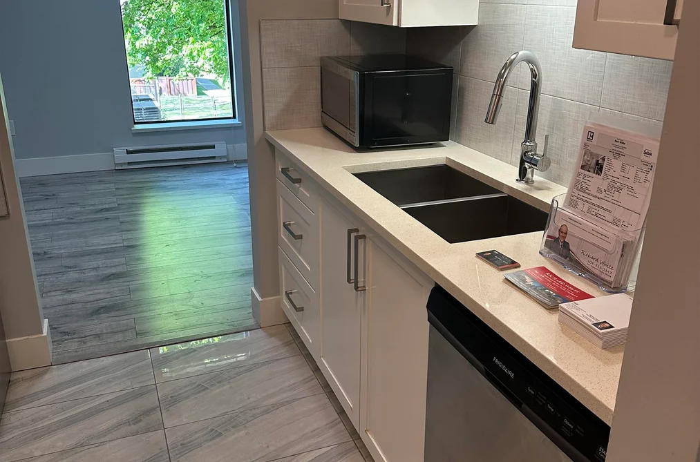 Condo for sale at 304 365 Ginger Drive New Westminster British Columbia - MLS: R3111705