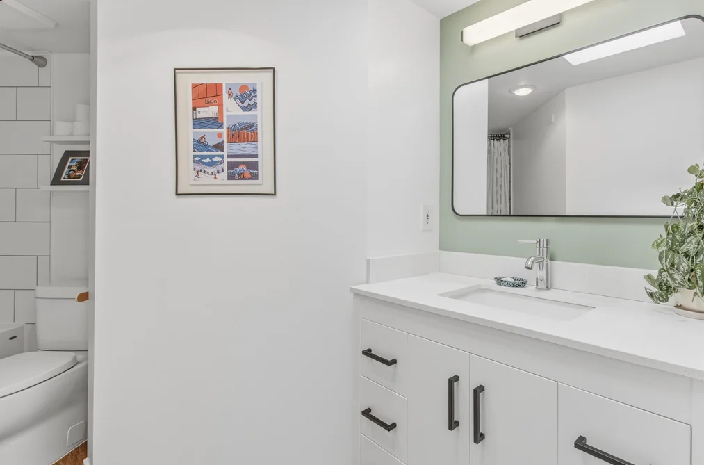 304 40140 WILLOW CRESCENT, Squamish BC V8B 0M1, Squamish BC — Residential for Sale — Photo 10 of 17