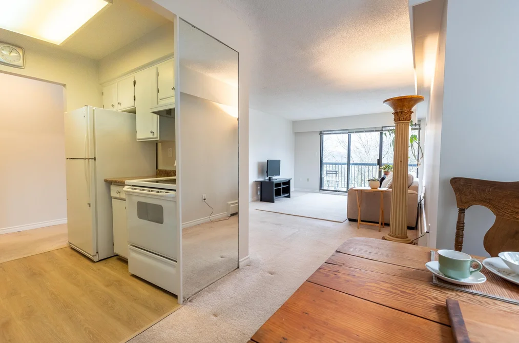304 4345 GRANGE STREET, Burnaby BC V5H 1P4, Burnaby BC — Residential for Sale - Photo 6