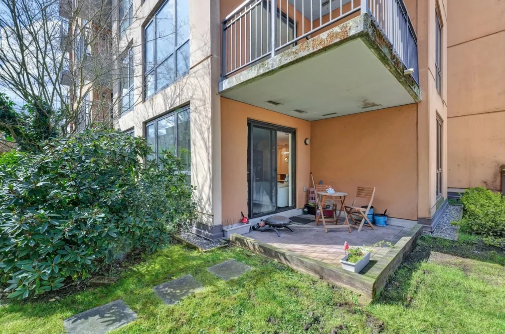 304 511 ROCHESTER AVENUE, Coquitlam BC V3K 0A2, Coquitlam BC — Residential for Sale - Photo 3