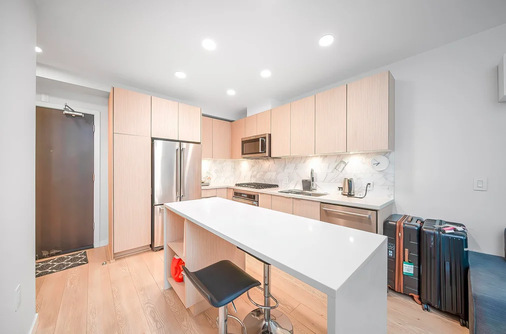 304 530 WHITING WAY, Coquitlam BC V3J 0J4, Coquitlam BC — Residential for Sale - Photo 6