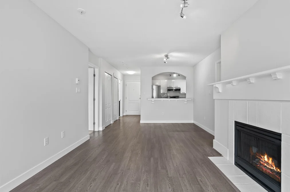 304 5500 LYNAS LANE, Richmond BC V7C 5R5, Richmond BC — Residential for Sale - Photo 5