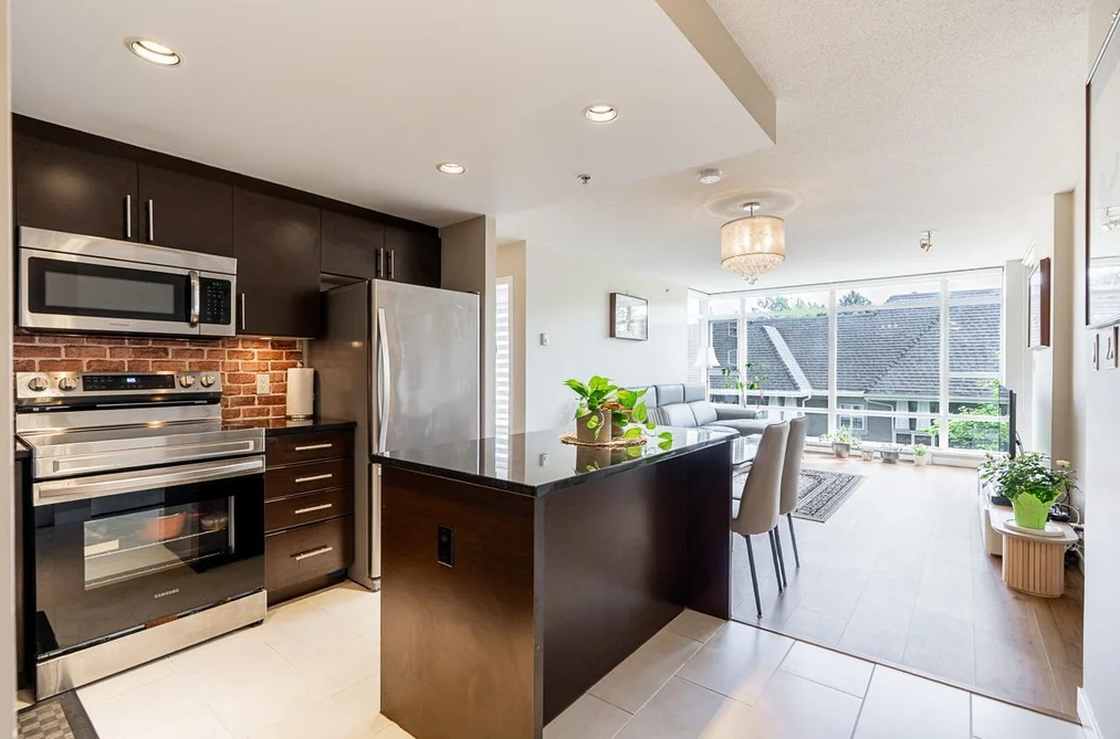 304 575 DELESTRE AVENUE, Coquitlam BC V3K 0A6, Coquitlam BC — Residential for Sale - Photo 7