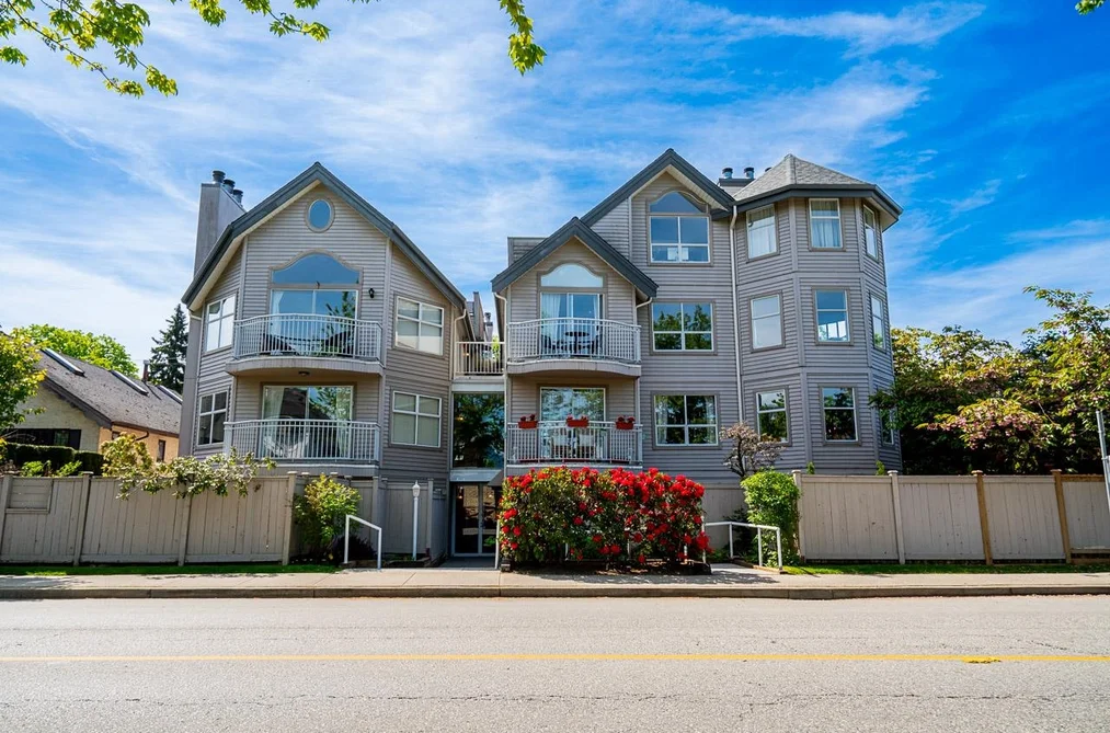 Condo for sale at 304 592 W 16th Avenue Vancouver British Columbia - MLS: R3119429