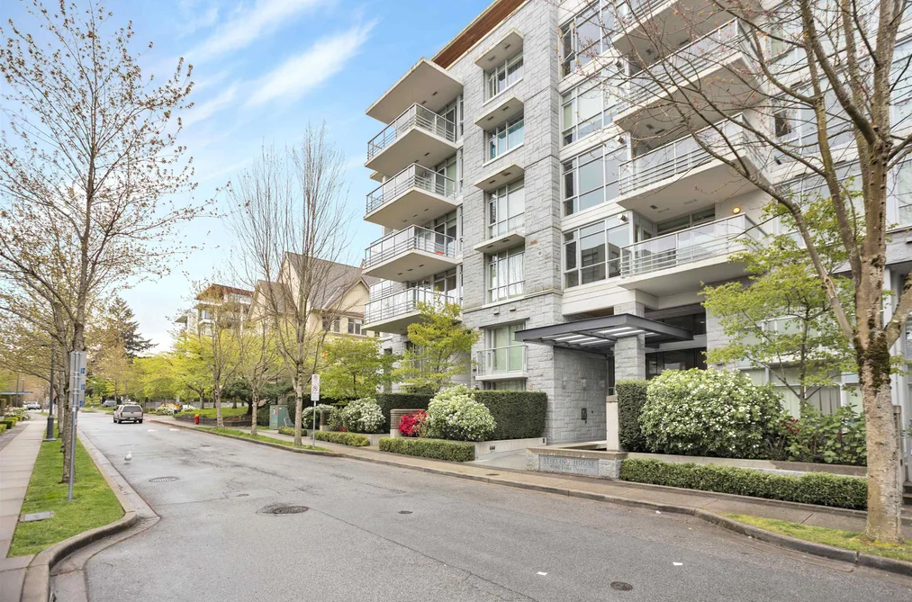 Condo for sale at 304 6080 Iona Drive Vancouver British Columbia - MLS: R3117366