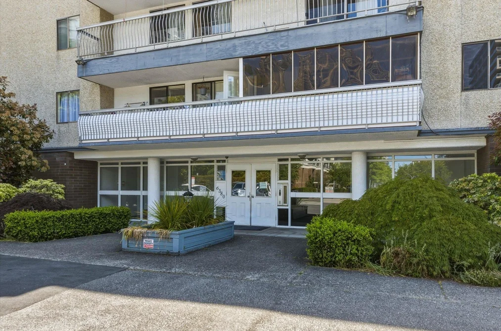 Condo for sale at 304 6380 Buswell Street Richmond British Columbia - MLS: R3134181