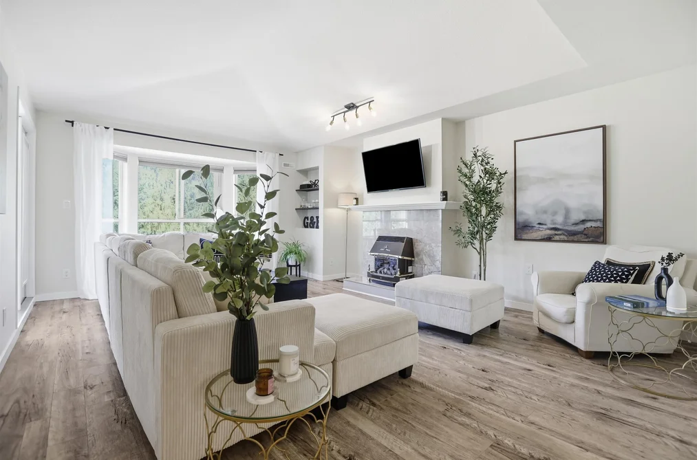 Condo for sale at 304 6440 197 Street Langley British Columbia - MLS: R3165638