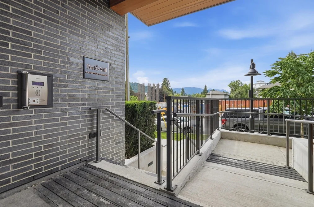 304 648 LEA AVENUE, Coquitlam, BC — Residential for Sale — Photo 4 of 24