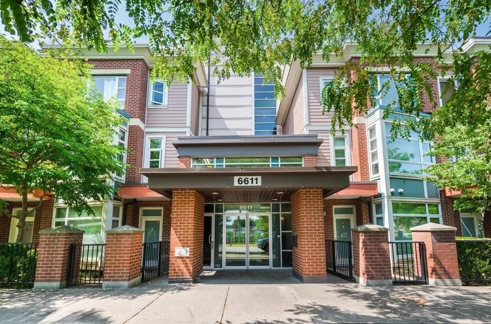 Condo for sale at 304 6611 Eckersley Road Richmond British Columbia - MLS: R3100219