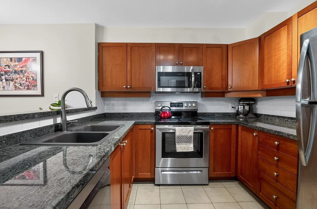 304 675 PARK CRESCENT, New Westminster BC V3L 5W4, New Westminster BC — Residential for Sale - Photo 5