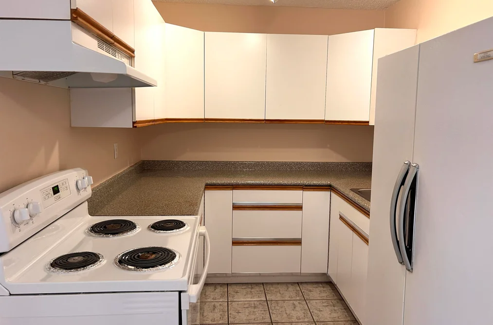 304 7200 LINDSAY ROAD, Richmond BC V7C 3M6, Richmond BC — Residential for Sale - Photo 2