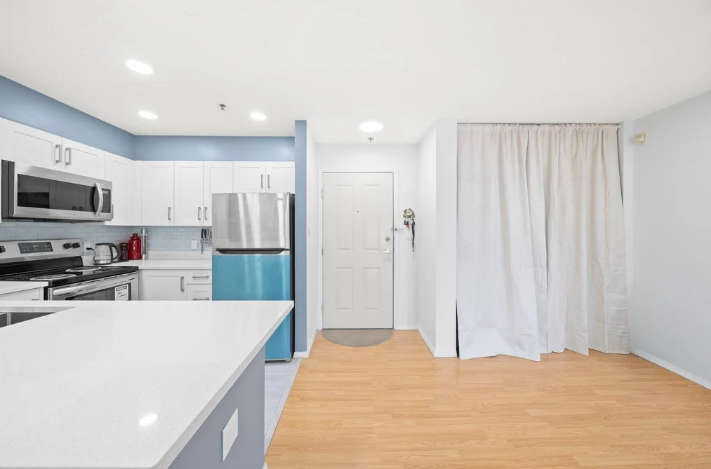 304 7800 ST. ALBANS ROAD, Richmond BC V6Y 3Y5, Richmond BC — Residential for Sale — Photo 11 of 36