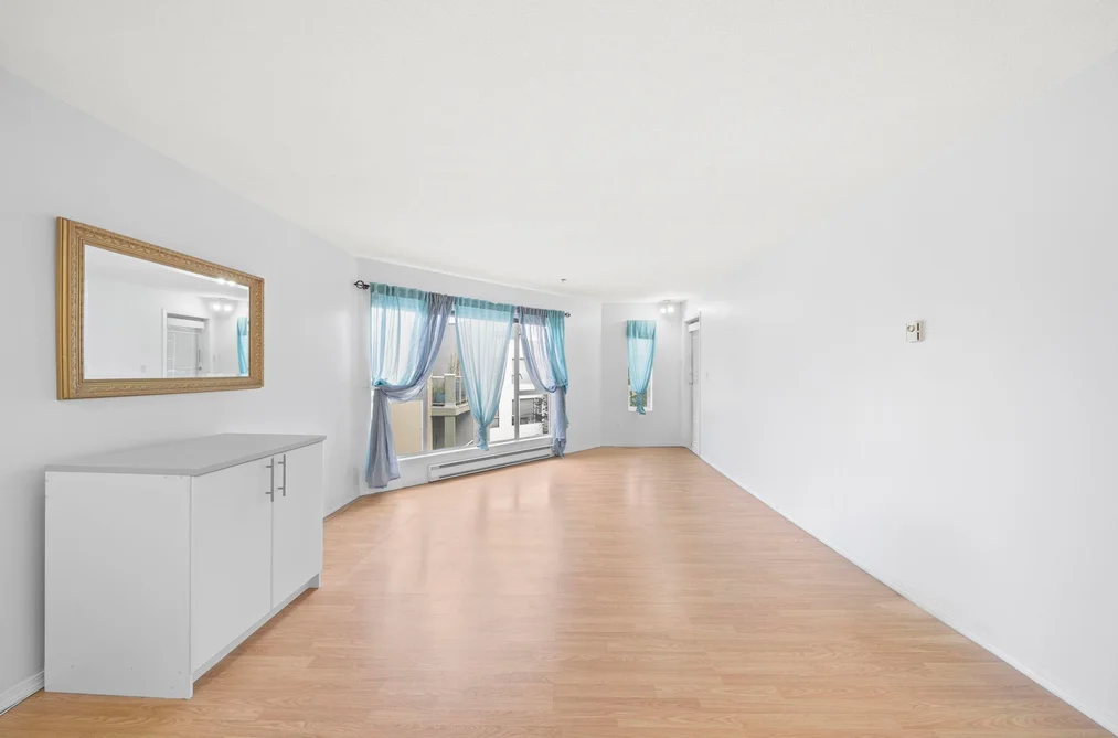 304 7800 ST. ALBANS ROAD, Richmond BC V6Y 3Y5, Richmond BC — Residential for Sale — Photo 17 of 36