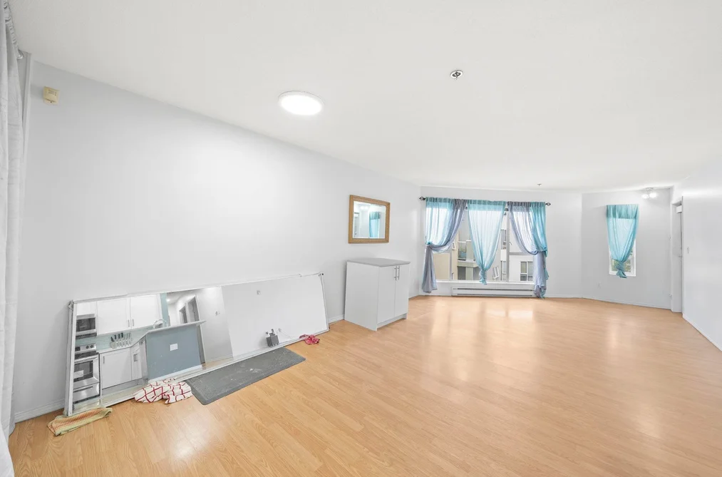 304 7800 ST. ALBANS ROAD, Richmond BC V6Y 3Y5, Richmond BC — Residential for Sale - Photo 2