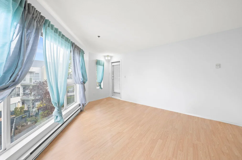 304 7800 ST. ALBANS ROAD, Richmond BC V6Y 3Y5, Richmond BC — Residential for Sale — Photo 5 of 36