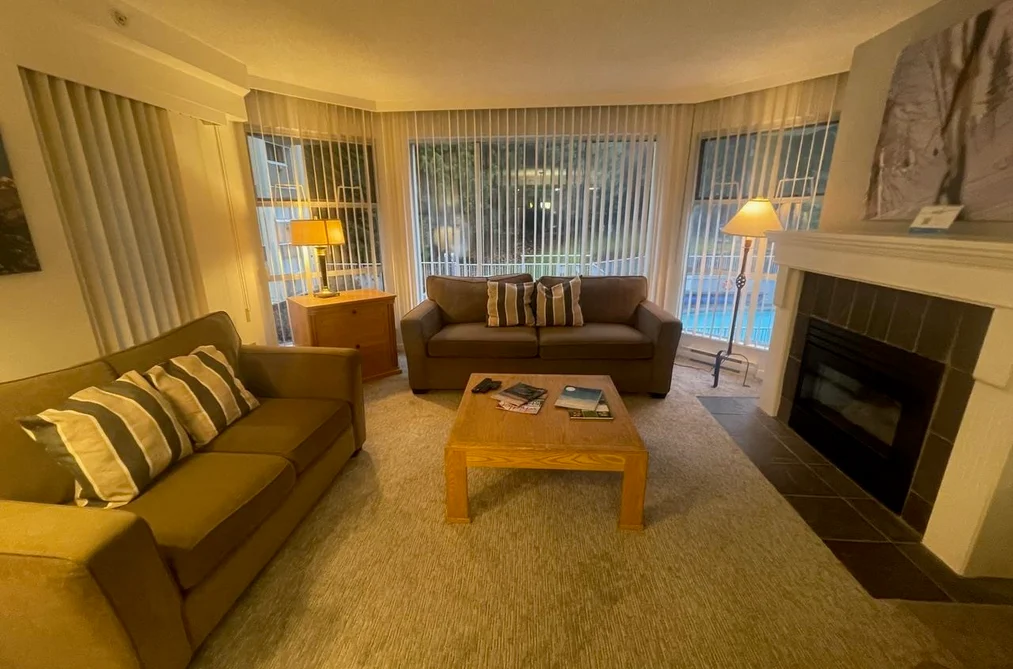 304 Week 2-4910 SPEARHEAD PLACE, Whistler BC V8E 0X1, Whistler BC — Residential for Sale - Photo 4