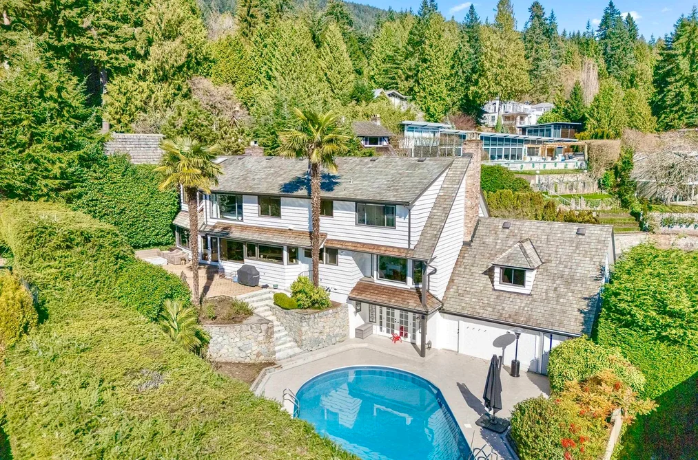 3047 SPENCER CLOSE, West Vancouver BC V7V 4R8, West Vancouver BC — Residential for Sale - Photo 2
