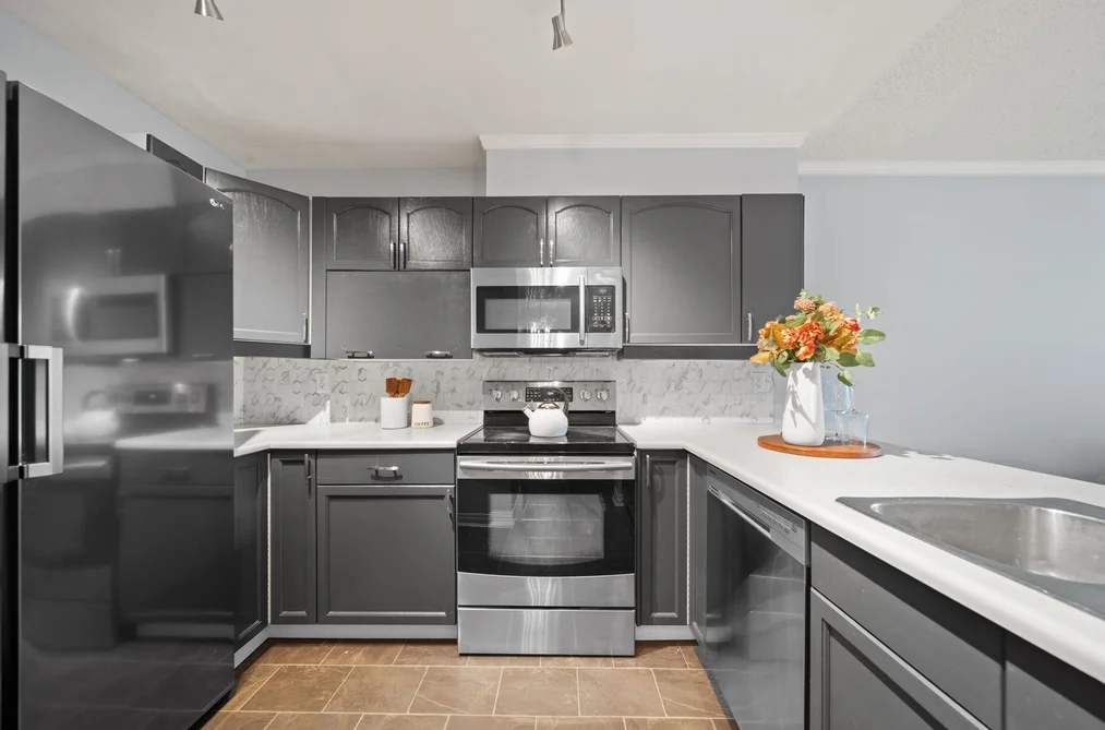 305 1250 QUAYSIDE DRIVE, New Westminster BC V3M 6E2, New Westminster BC — Residential for Sale — Photo 13 of 26