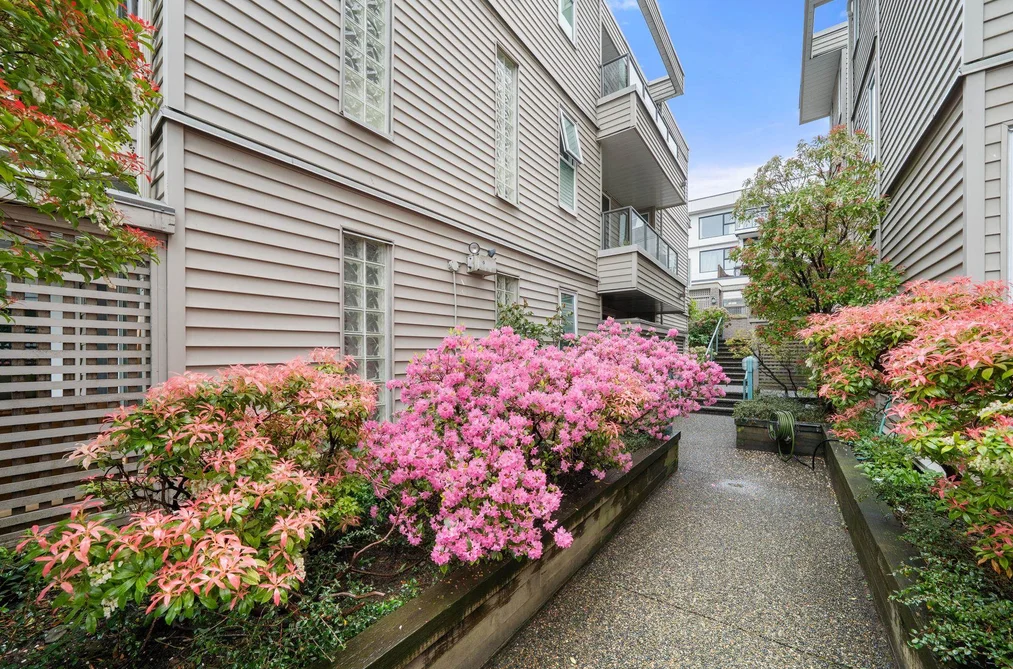 305 1318 W 6TH AVENUE, Vancouver BC V6H 1A7, Vancouver BC — Residential for Sale - Photo 2
