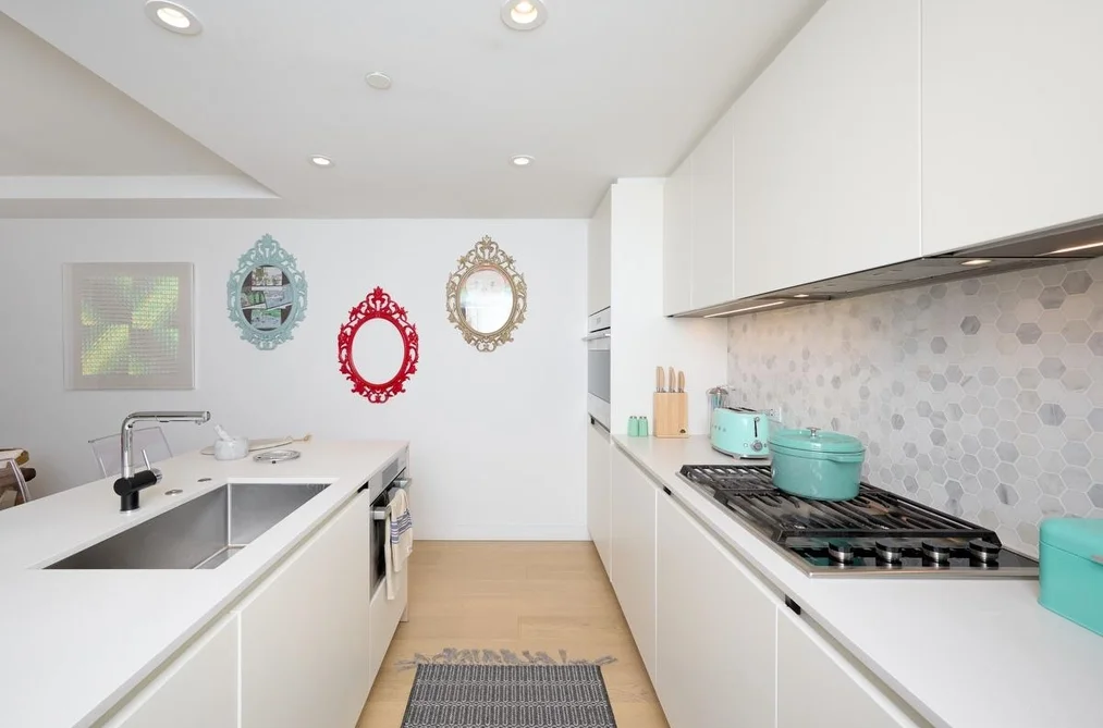 305 1365 DAVIE STREET, Vancouver BC V6E 1N5, Vancouver BC — Residential for Sale — Photo 8 of 24