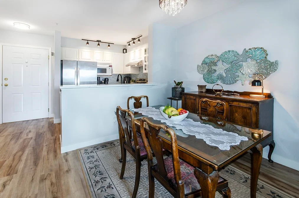 305 155 E 3RD STREET, North Vancouver BC V7L 1E5, North Vancouver BC — Residential for Sale - Photo 6