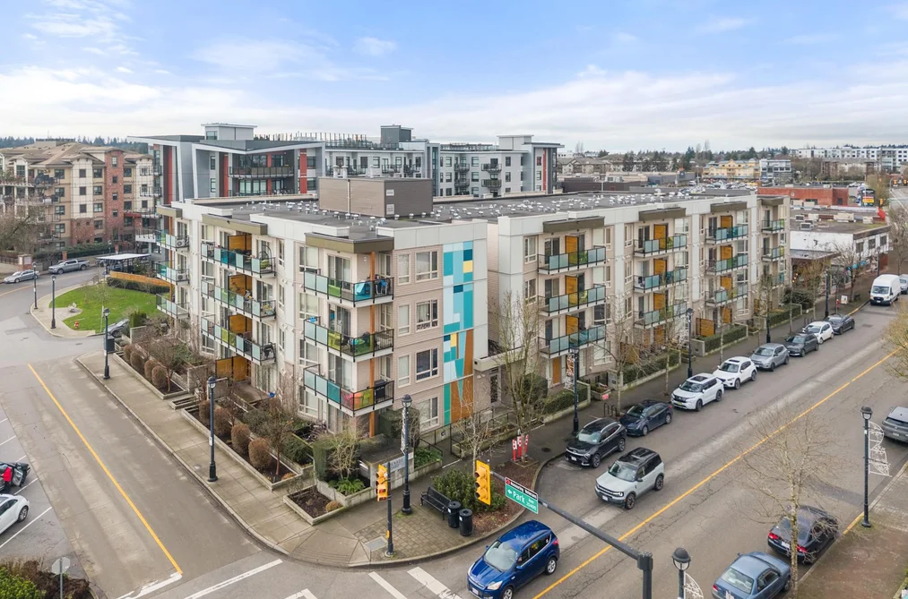 Condo for sale at 305 20460 Douglas Crescent Langley British Columbia - MLS: R3119315