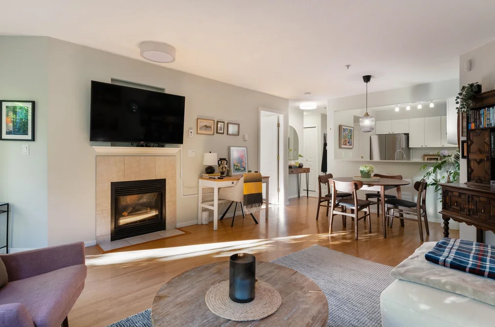 305 210 ELEVENTH STREET, New Westminster BC V3M 4C9, New Westminster BC — Residential for Sale — Photo 15 of 33