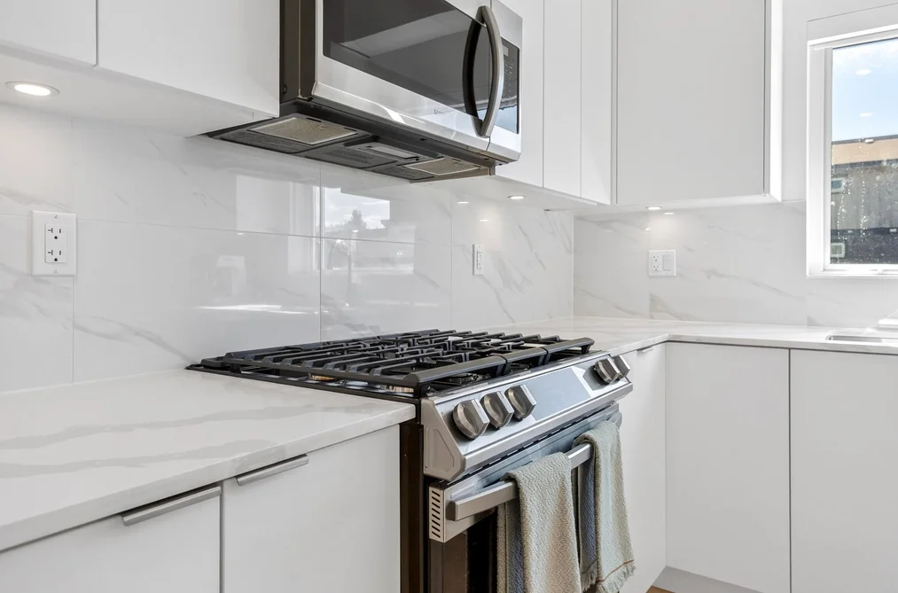 305 2331 KELLY AVENUE, Port Coquitlam BC V3C 1Y3, Port Coquitlam BC — Residential for Sale — Photo 9 of 36