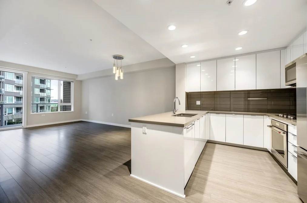 305 255 W 1ST STREET, North Vancouver BC V7M 3G8, North Vancouver BC — Residential for Sale - Photo 2