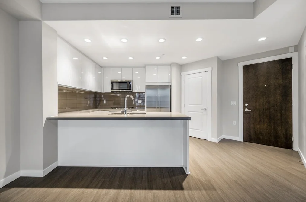 305 255 W 1ST STREET, North Vancouver BC V7M 3G8, North Vancouver BC — Residential for Sale - Photo 4
