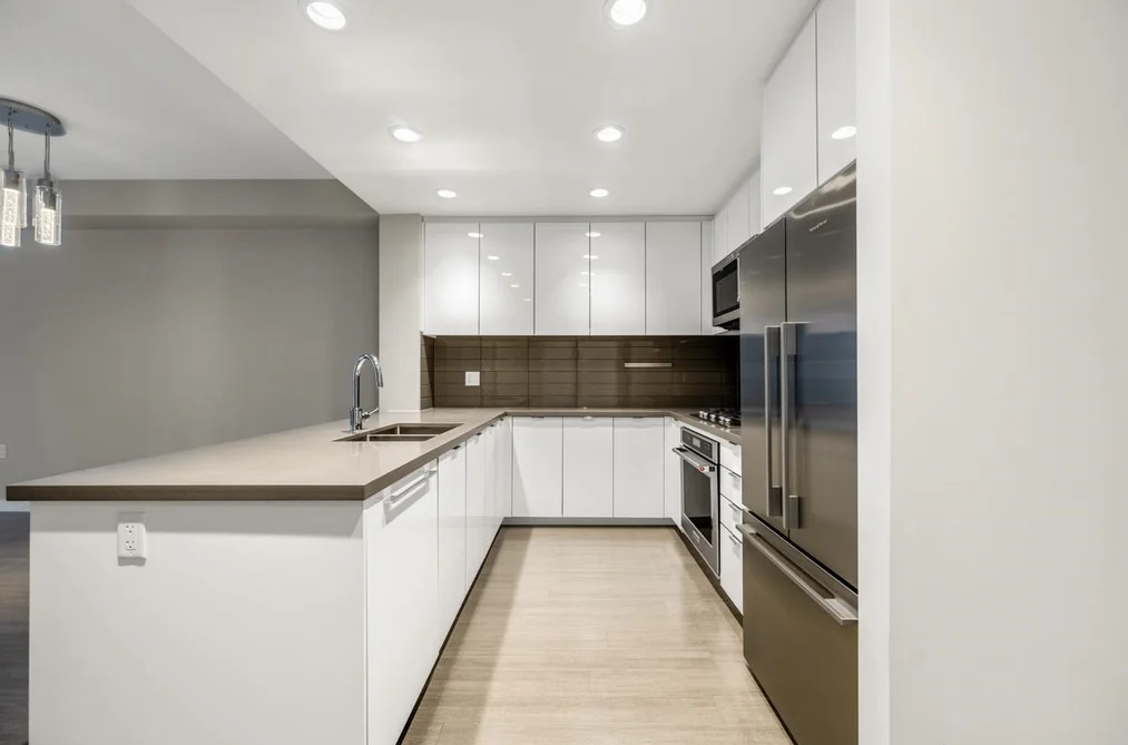 305 255 W 1ST STREET, North Vancouver BC V7M 3G8, North Vancouver BC — Residential for Sale - Photo 5