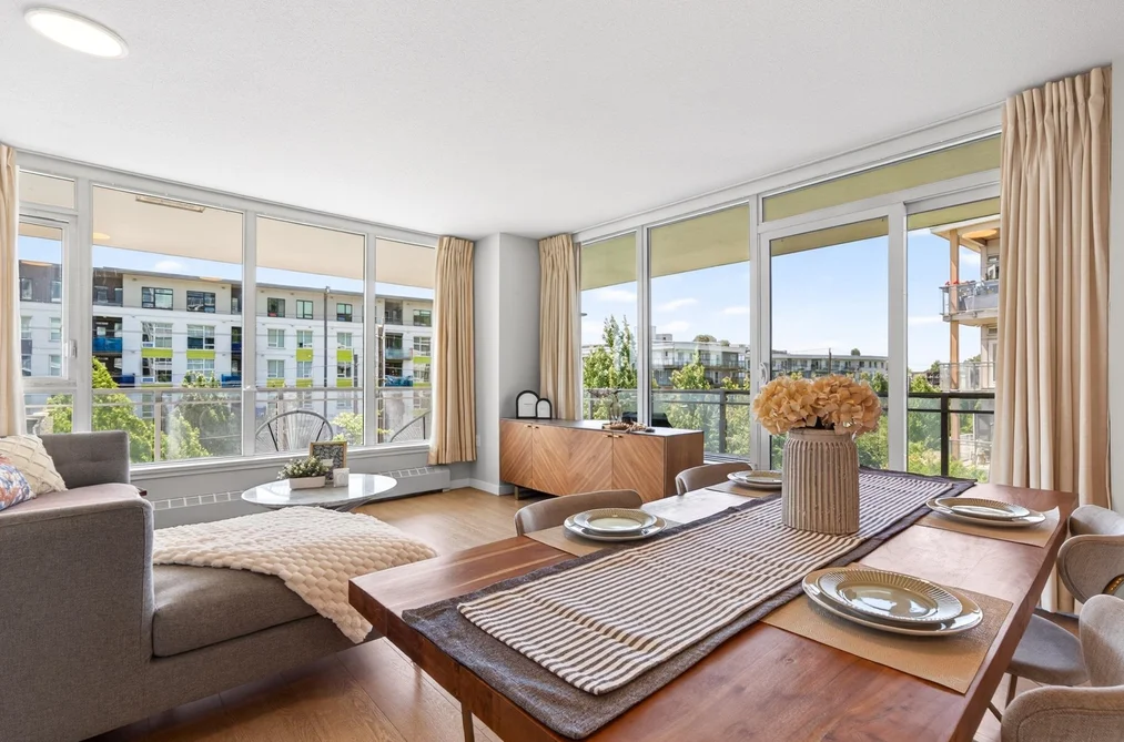 Condo for sale at 305 3281 E Kent Avenue North Vancouver British Columbia - MLS: R3130508