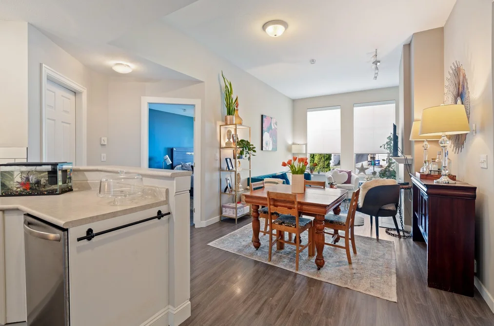 305 33599 2 AVENUE, Mission BC V2V 6J3, Mission BC — Residential for Sale - Photo 5