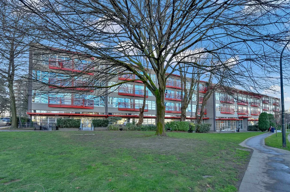 Condo for sale at 350 E 2nd Avenue Vancouver British Columbia - MLS: R3122855