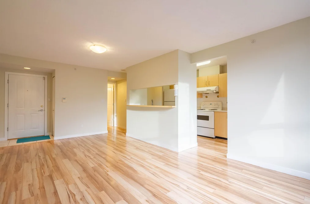 305 3588 CROWLEY DRIVE, Vancouver BC V5R 6H3, Vancouver BC — Residential for Sale - Photo 4