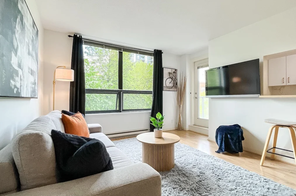 305 3638 VANNESS AVENUE, Vancouver BC V5R 6H6, Vancouver BC — Residential for Sale - Photo 3