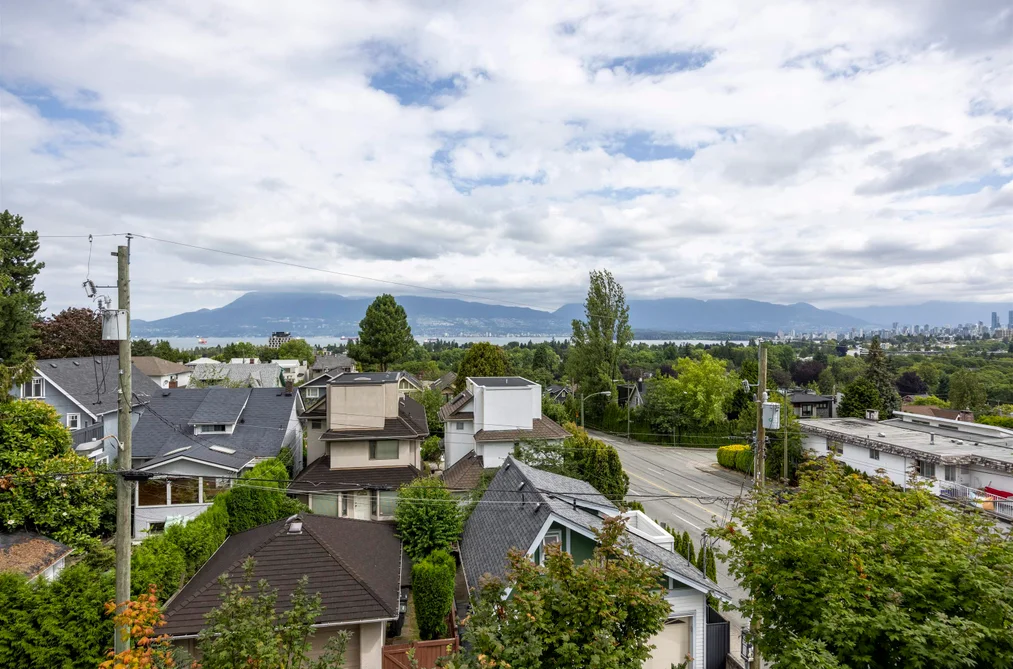 Condo for sale at 305 3639 W 16th Avenue Vancouver British Columbia - MLS: R3028601