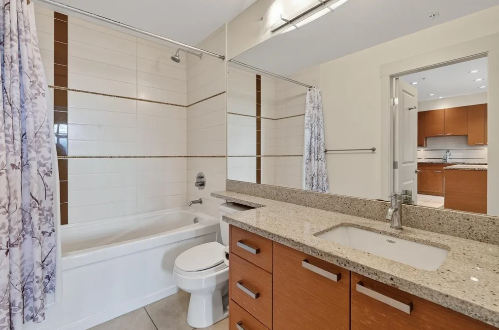 305 4365 HASTINGS STREET, Burnaby, BC — Residential for Sale — Photo 13 of 23