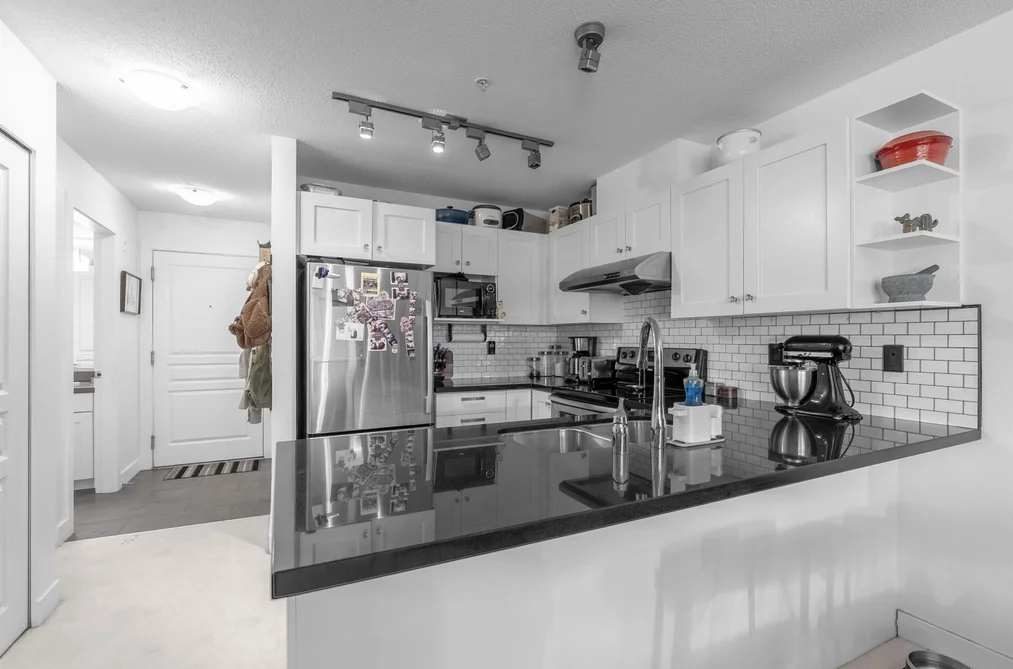305 4550 FRASER STREET, Vancouver BC V5V 4G8, Vancouver BC — Residential for Sale - Photo 7